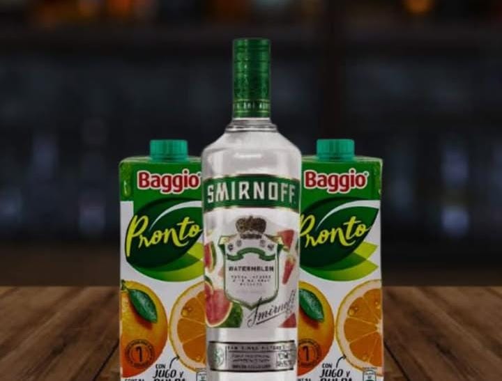 Smirnoff + Jugo Baggio